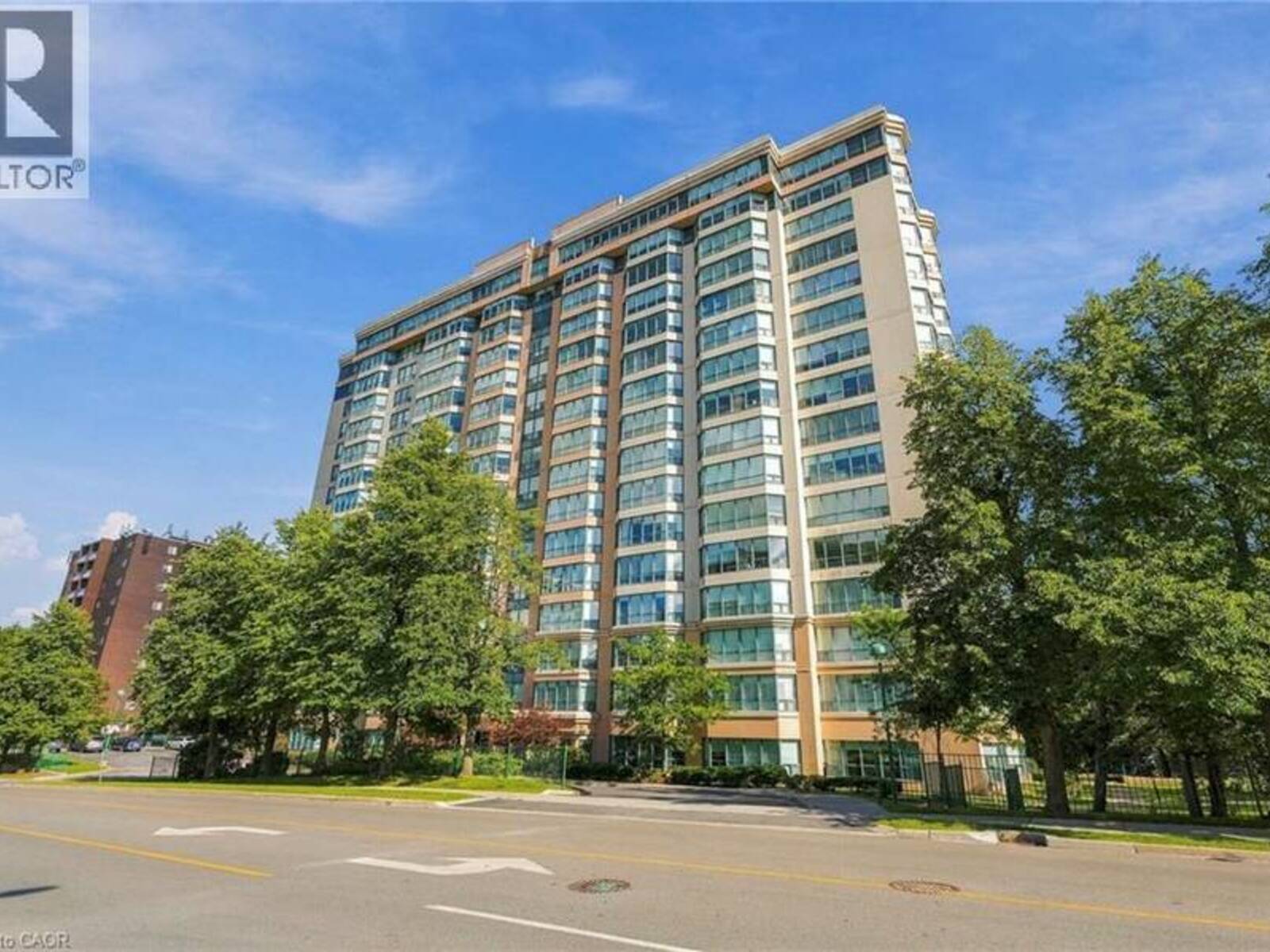 100 MILLSIDE Drive Unit# 403, Milton, Ontario L9T 5E2