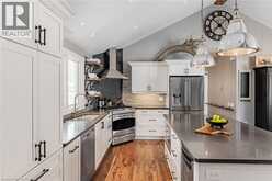 4380 SPRUCE Avenue | Burlington Ontario | Slide Image Nine