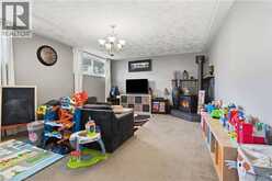 180 TERRACE Drive | Hamilton Ontario | Slide Image Seventeen