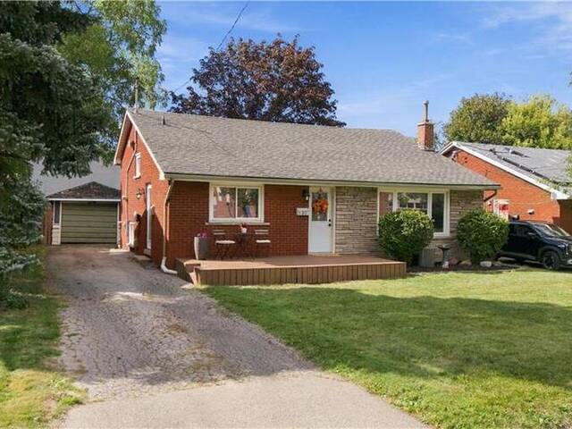 180 TERRACE Drive Hamilton Ontario, L9A 2Z1 - 3 Bedrooms Home For Sale