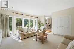 77 FLANDERS Drive | Waterdown Ontario | Slide Image Nine
