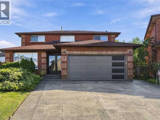 7 ARGON Court Hamilton Ontario, L9C 7E5 - 4 Bedrooms Home For Sale