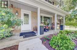 7 VINTAGE Crescent | Kitchener Ontario | Slide Image Thirteen