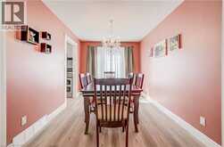 7 VINTAGE Crescent | Kitchener Ontario | Slide Image Sixteen
