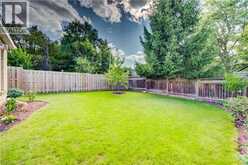 7 VINTAGE Crescent | Kitchener Ontario | Slide Image Forty