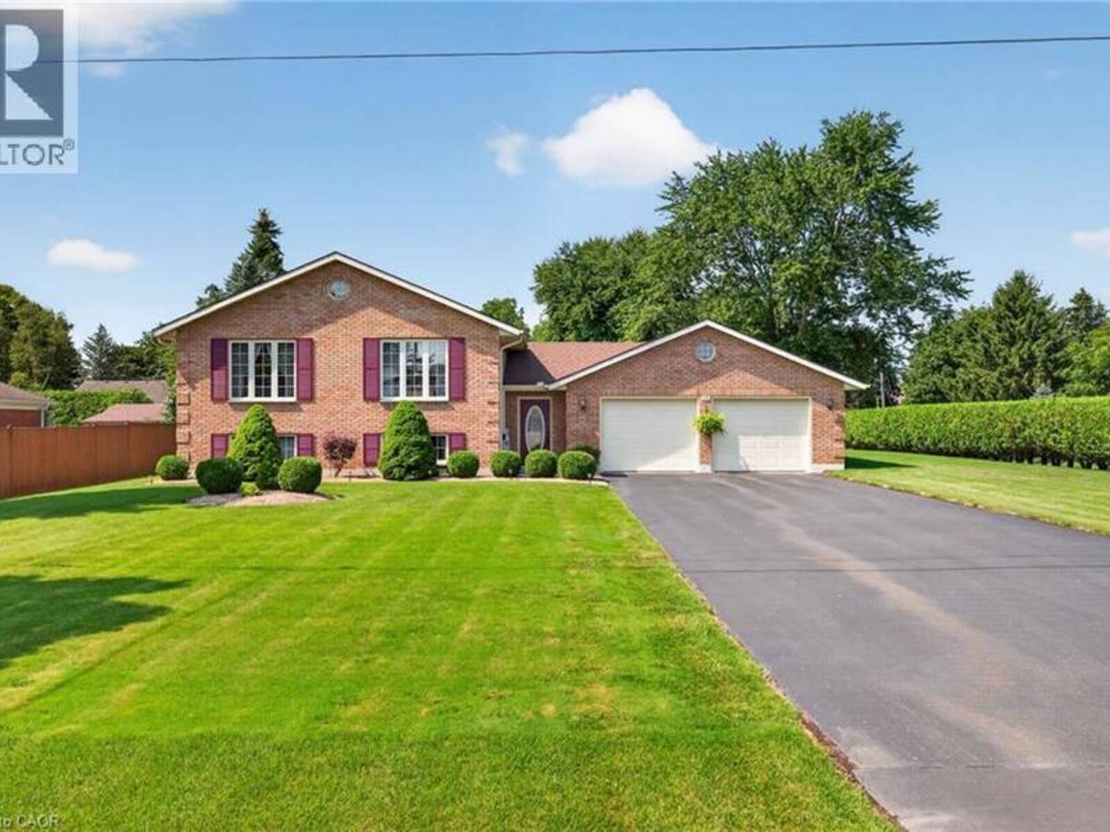13 ST LADISLAUS Street, Courtland, Ontario N0J 1E0
