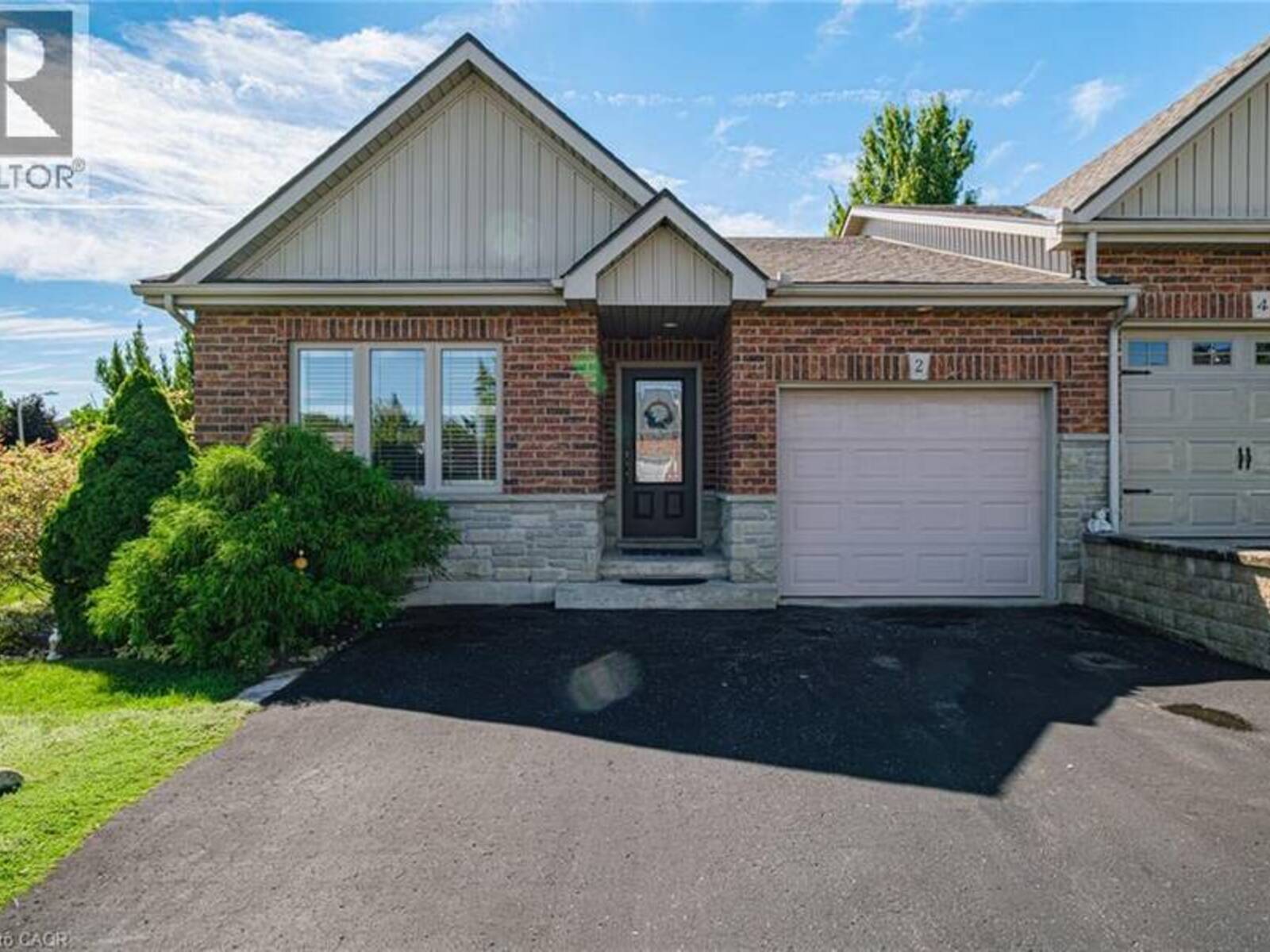 2 MILLCROFT Drive, Simcoe, Ontario N3Y 5M9