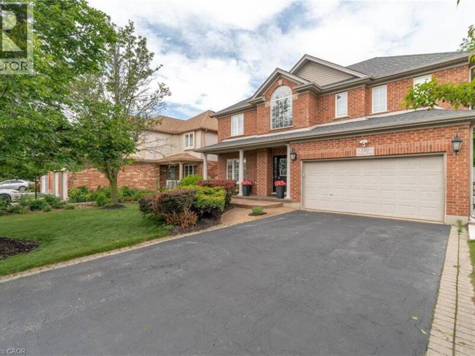 280 FARLEY Drive, Guelph, Ontario N1L 1N6