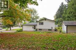 218 PINEDALE Drive | Kitchener Ontario | Slide Image Ten