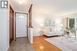 218 PINEDALE Drive | Kitchener Ontario | Slide Image Eighteen