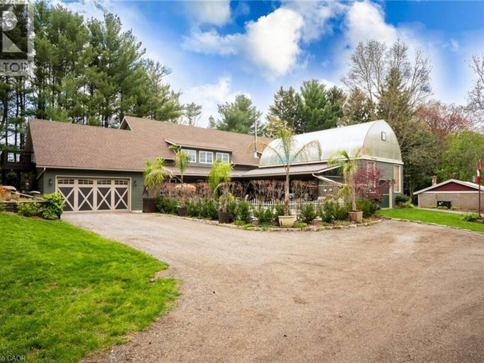 573 CANBORO Road, Pelham, Ontario L0S 1C0