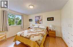 253 NEWPORT Place | Waterloo Ontario | Slide Image Nineteen