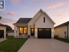 10 MACNEIL Court Bayham Ontario, N0J 1T0