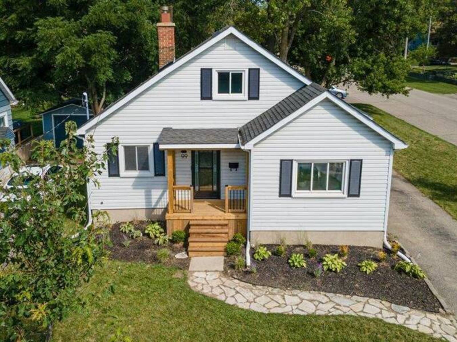 99 SHANTZ Lane, Kitchener, Ontario N2A 1T7