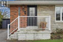 20 NELLIGAN Place | Hamilton Ontario | Slide Image Four
