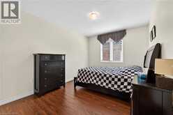 97 SIRENTE Drive | Hamilton Ontario | Slide Image Thirty-three