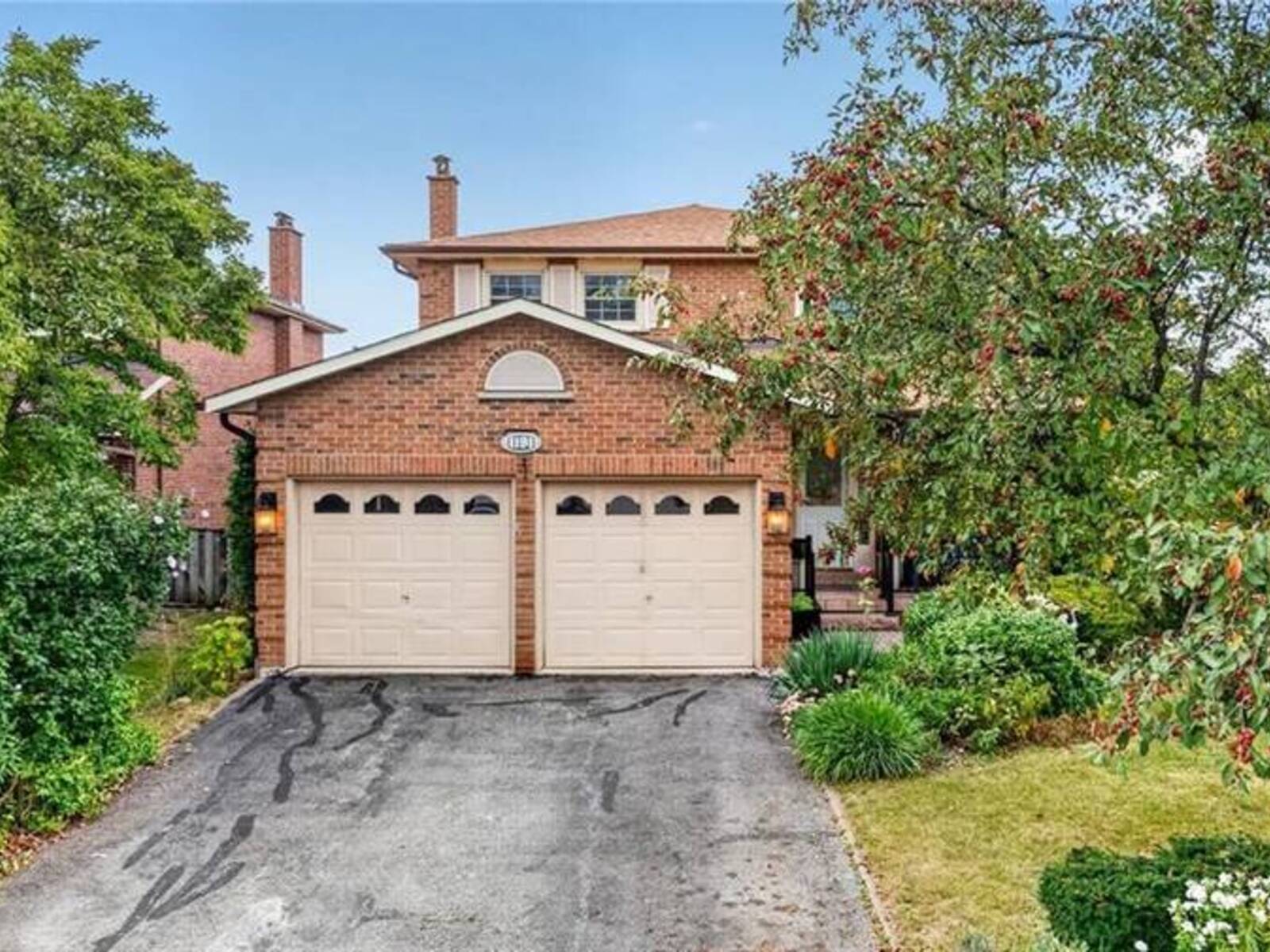 1191 CARLO Court, Mississauga, Ontario L4W 3N6