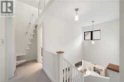 423 SMITH Avenue | Burlington Ontario | Slide Image Thirty-one