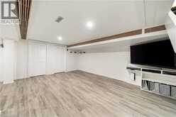 423 SMITH Avenue | Burlington Ontario | Slide Image Thirty-four