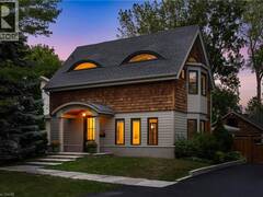 423 SMITH Avenue Burlington Ontario, L7R 2T9
