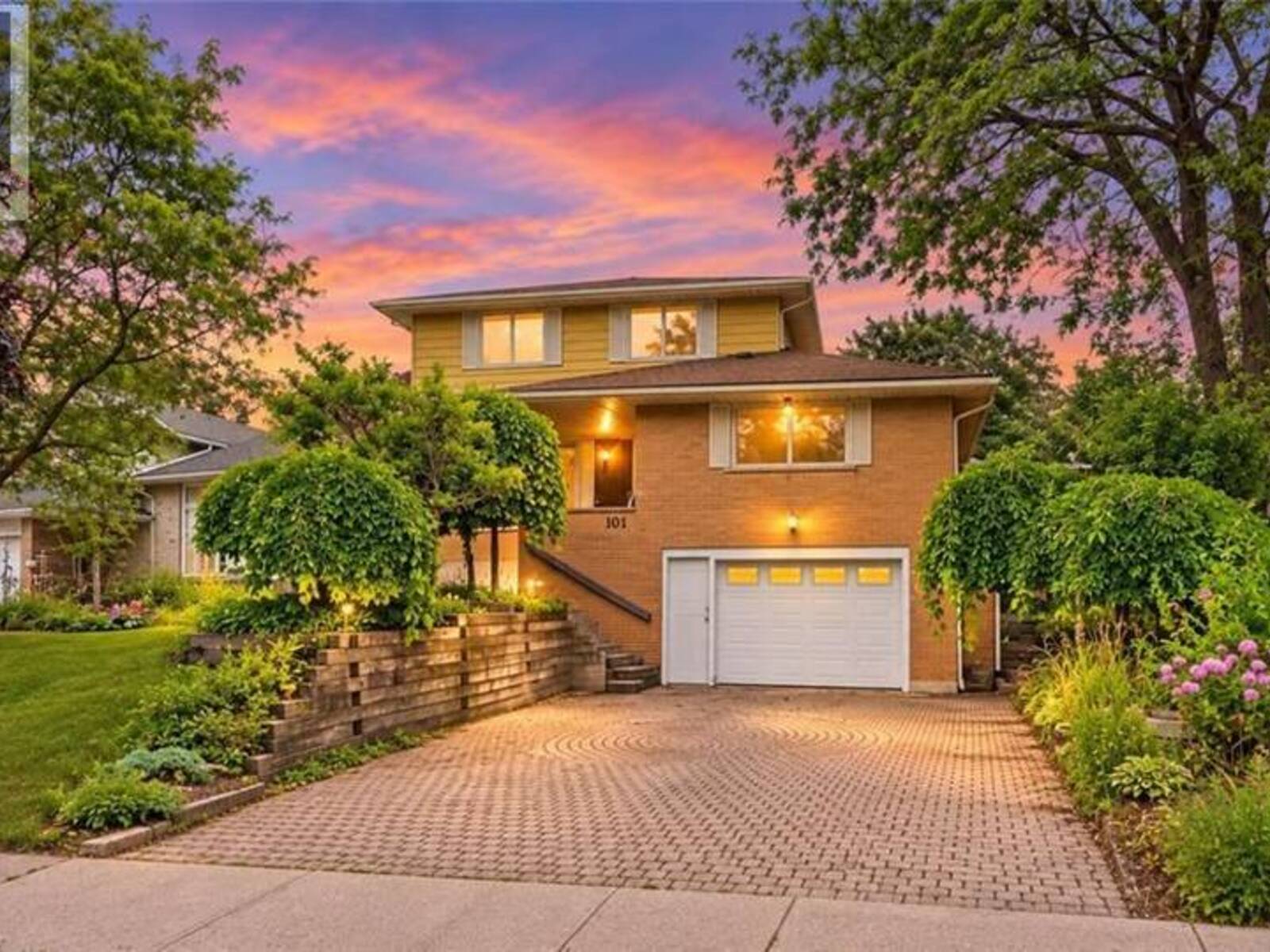 101 CROSBY Drive, Kitchener, Ontario N2B 2L1