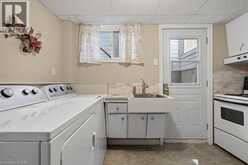 409 MOHAWK Road W | Hamilton Ontario | Slide Image Thirty-three