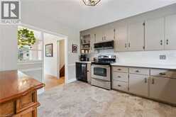 142 STONYBROOK Drive | Kitchener Ontario | Slide Image Thirteen