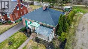 139 STIRLING Avenue S | Kitchener Ontario | Slide Image Four