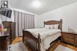 29 LECKIE Avenue | Hamilton Ontario | Slide Image Eighteen