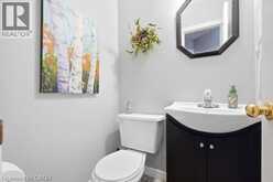 113 ESSEX POINT Drive | Cambridge Ontario | Slide Image Nine