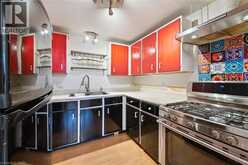 7 HOMESTEAD Place | Kitchener Ontario | Slide Image Nine