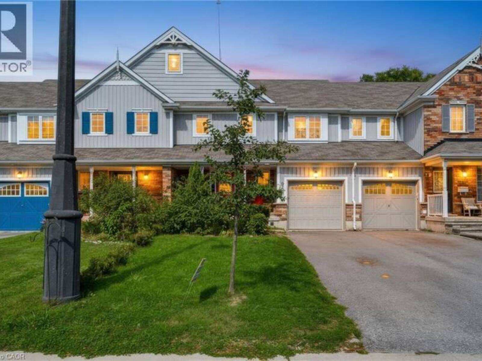 24 FALLINGBROOK Crescent, Lindsay, Ontario K9V 0B3