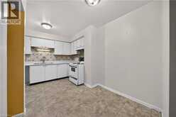 660 OXFORD Road Unit# 35 | Burlington Ontario | Slide Image Eleven