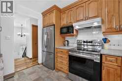 5 BROOKS Circle | Smithville Ontario | Slide Image Fifteen