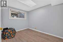 5 BROOKS Circle | Smithville Ontario | Slide Image Thirty-three
