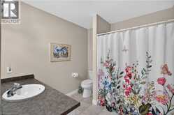 581 DYNES Road Unit# 2 | Burlington Ontario | Slide Image Thirty-two
