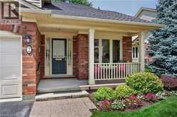 581 DYNES Road Unit# 2 | Burlington Ontario | Slide Image Four