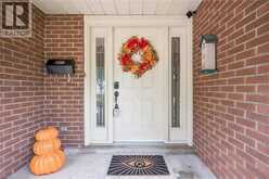 21 COLEBROOK Court | Kitchener Ontario | Slide Image Four