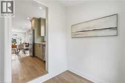 19 VANSITMART Avenue | Hamilton Ontario | Slide Image Nineteen