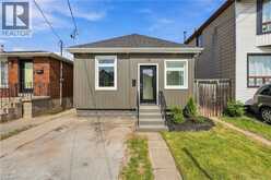 19 VANSITMART Avenue | Hamilton Ontario | Slide Image One