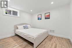 212 WEST 33RD Street | Hamilton Ontario | Slide Image Twelve
