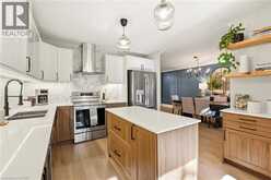 25 FAIRHOLT Road S | Hamilton Ontario | Slide Image Nine