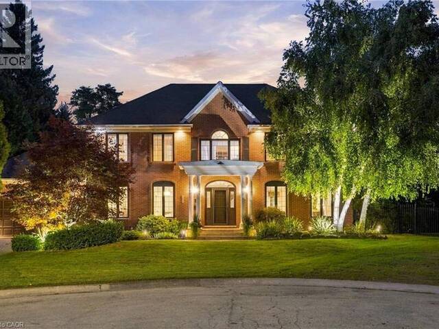 359 SUNNYMEADE Drive Ancaster Ontario, L9G 4L2 - 5 Bedrooms Home For Sale
