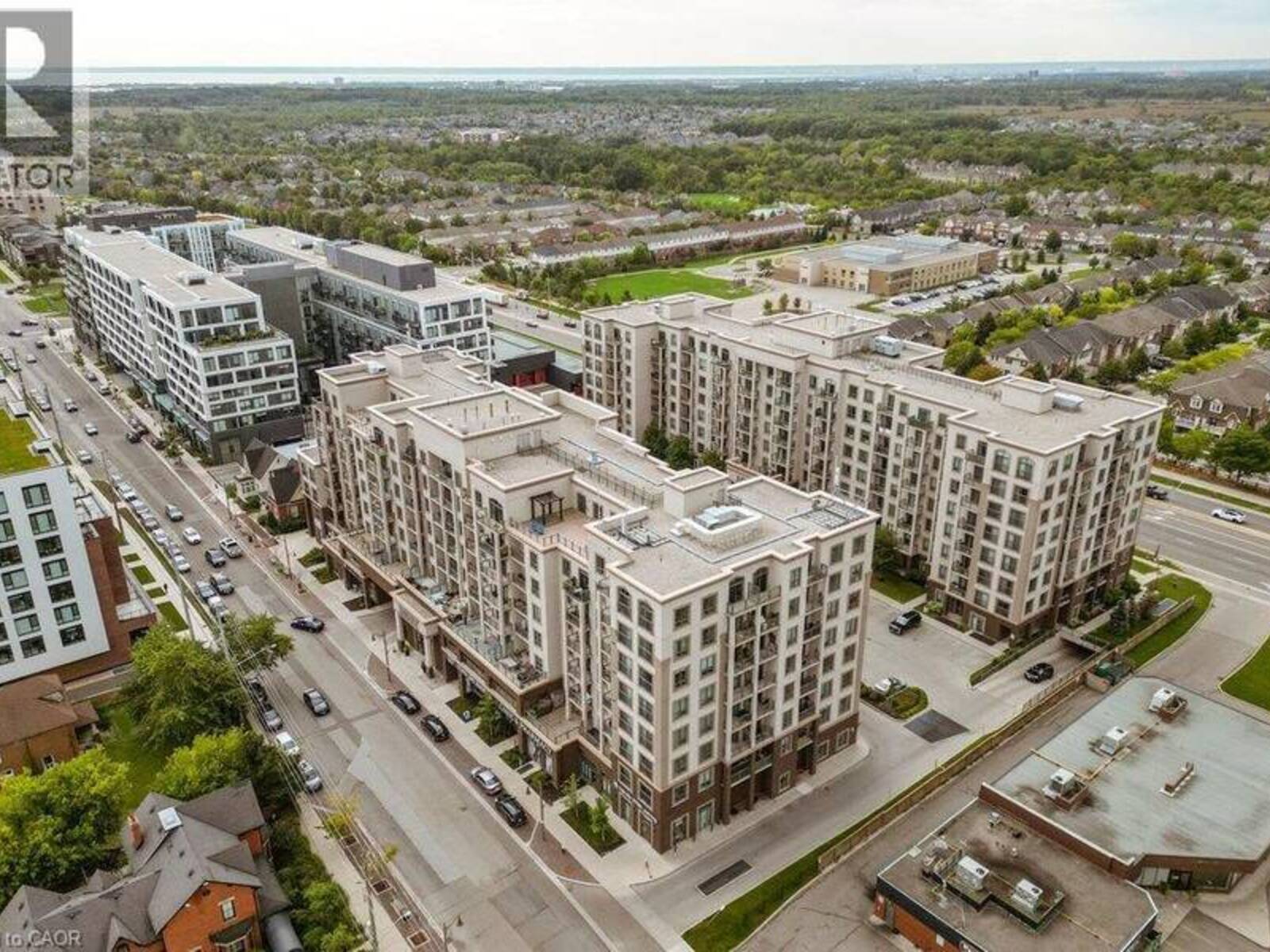 2486 OLD BRONTE Road Unit# 701, Oakville, Ontario L6M 0Y4