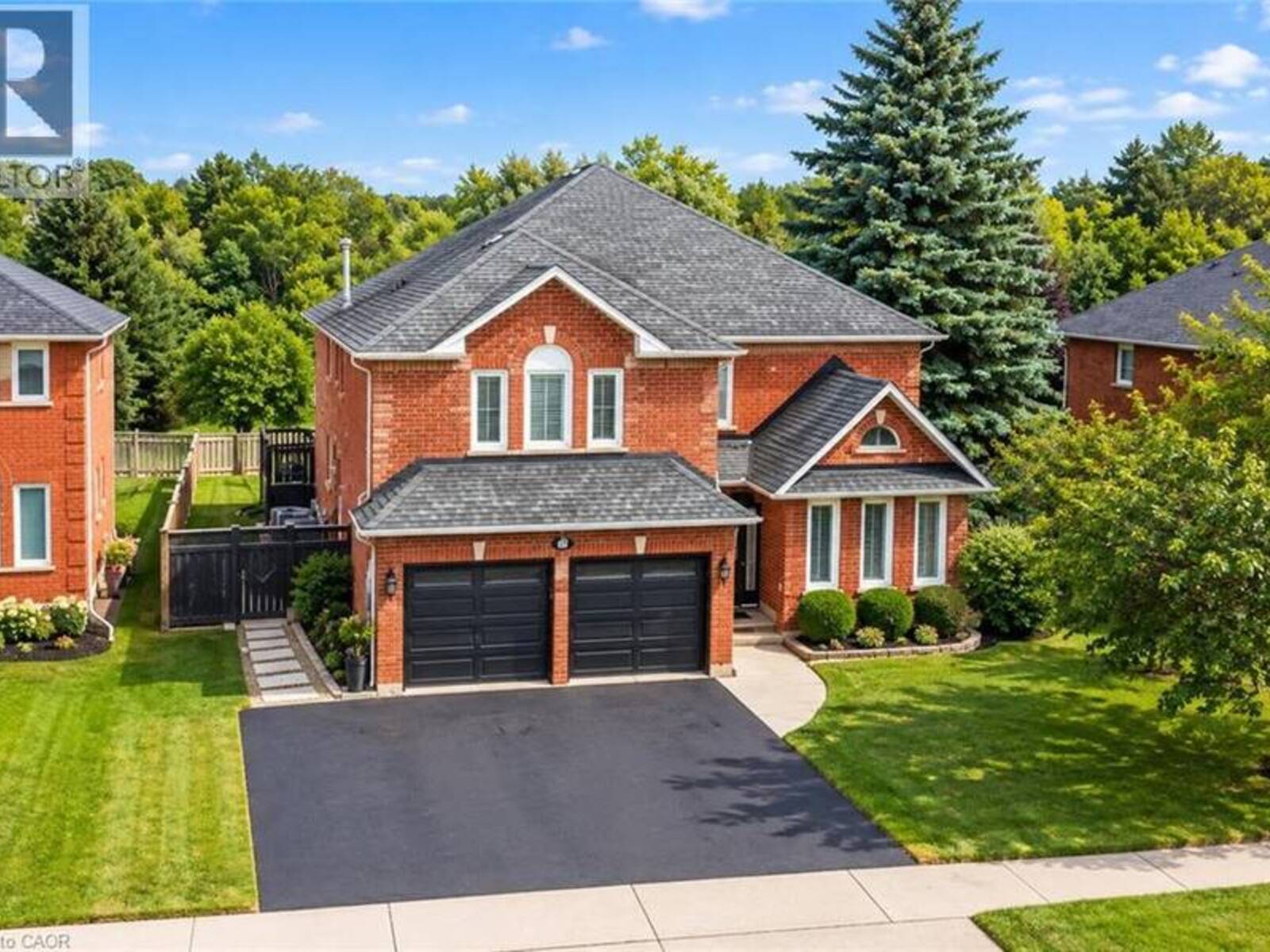 554 GRAND RIDGE Drive, Cambridge, Ontario N1S 4Y9