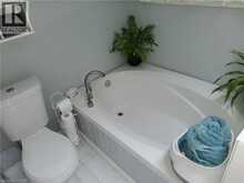 256 SOUTHCOTE Road | Hamilton Ontario | Slide Image Fourteen