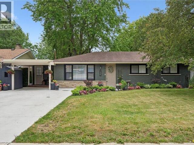 135 BRIDGE Street W Waterloo Ontario, N2K 1K8 - Property For Sale
