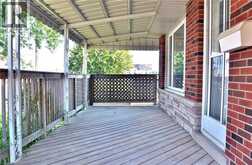 867 UPPER SHERMAN Avenue | Hamilton Ontario | Slide Image Two
