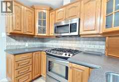 867 UPPER SHERMAN Avenue | Hamilton Ontario | Slide Image Nine
