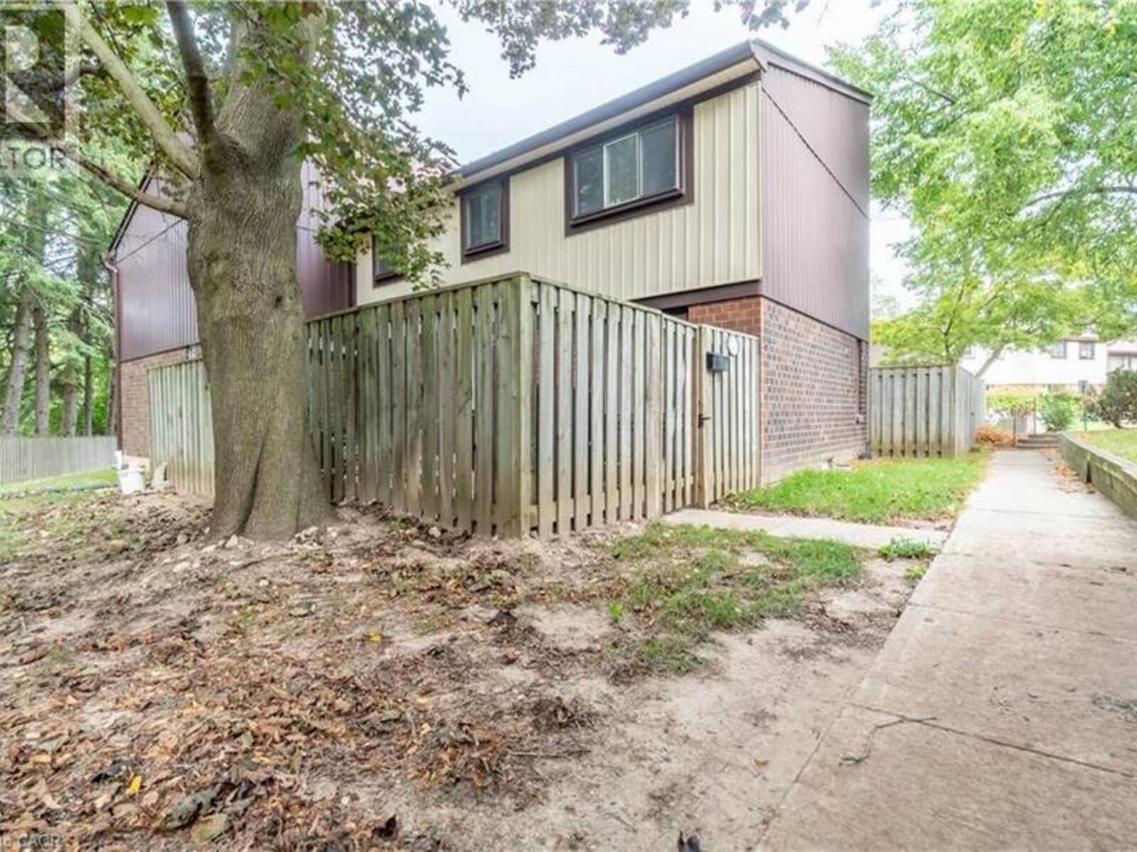 45 MARKSAM Road Unit# 121, Guelph, Ontario N1H 6Y9